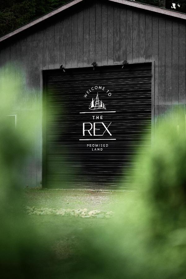 Hotel The Rex Greentown Exterior foto